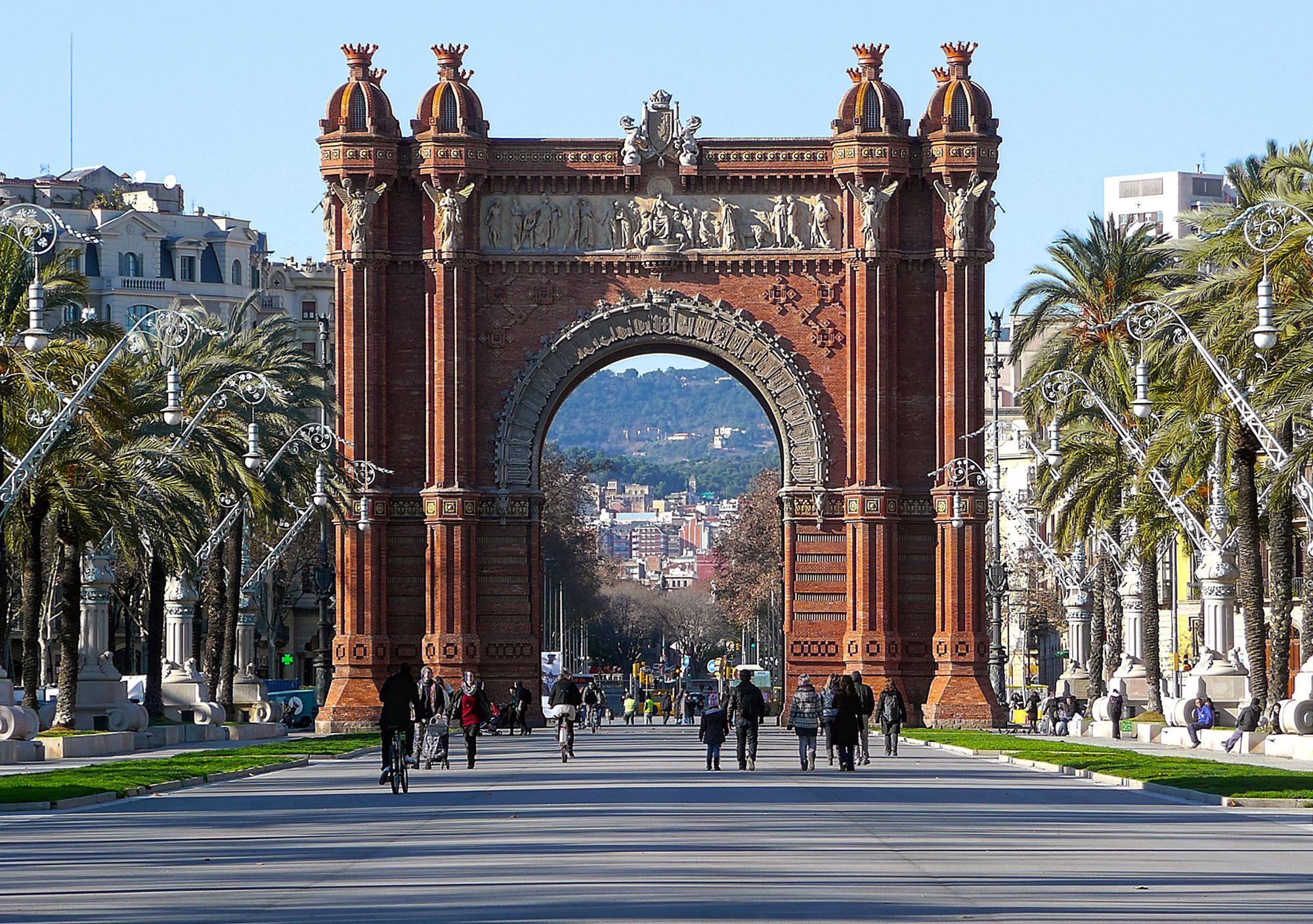 booking guided visits All Barcelona Highlights Tour