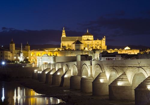 Visita guiada Córdoba, visita nocturna Córdoba, tour guiado nocturno Córdoba