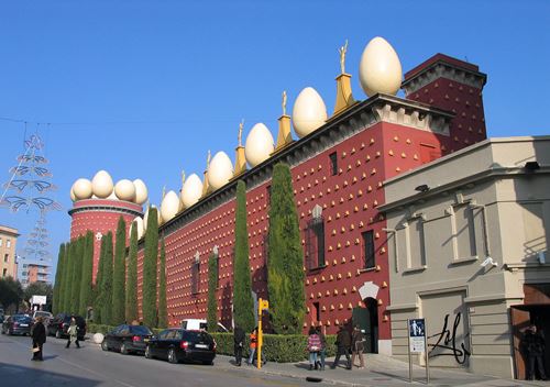 reservar online visitas guiadas al museo de Dalí en Figueras y la Costa Brava